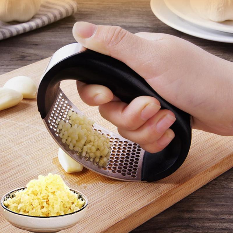 Multi-function Manual Garlic Presser Curved Garlic Grinding Slicer Chopper Stainless Steel Garlic Presses Cooking Gadgets Tool Multi-function Manual Garlic Presser Curved Garlic Grinding Slicer Chopper Stainless Steel Garlic Presses Cooking Gadgets Tool